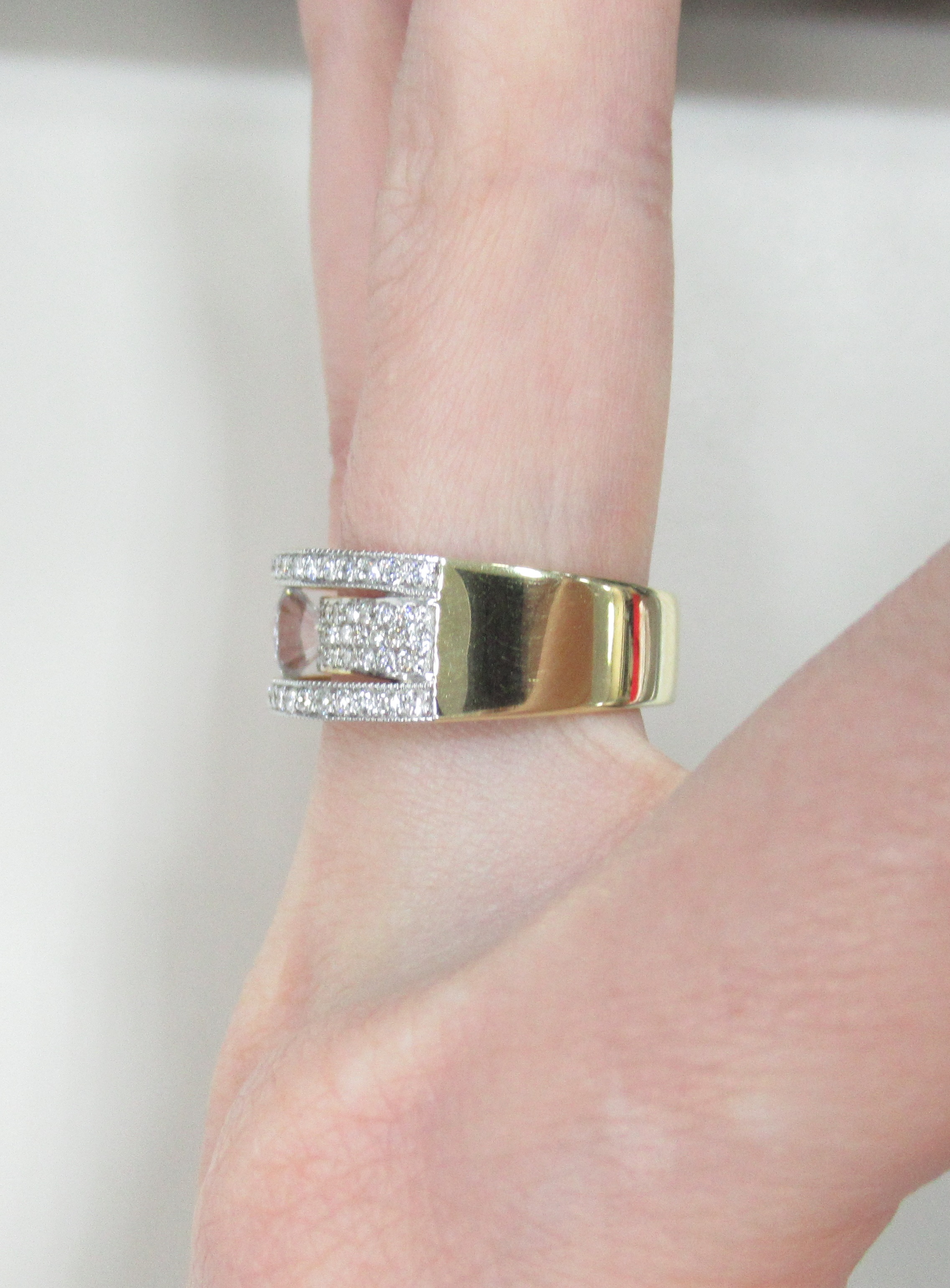 10311-001027 Кольцо (Au 585)